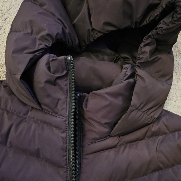 NWT Women's Winter Jacket 32 Degree Heat Small | Acai Berry Color | Never Worn - Picture 5 of 8